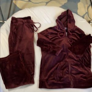 Beautiful velour wine colored sweat suit!!